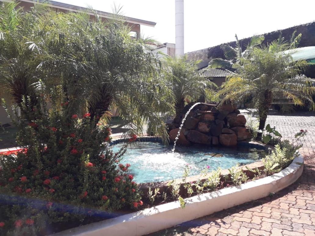 Ville Park Hotel Ourinhos Kültér fotó